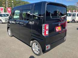 【整備】当店が販売するお車は、全車「法で定められた整備」をしてから納車いたします！ブレーキの分解整備など、お車に安心して乗っていただけるように入念に整備を行っております！