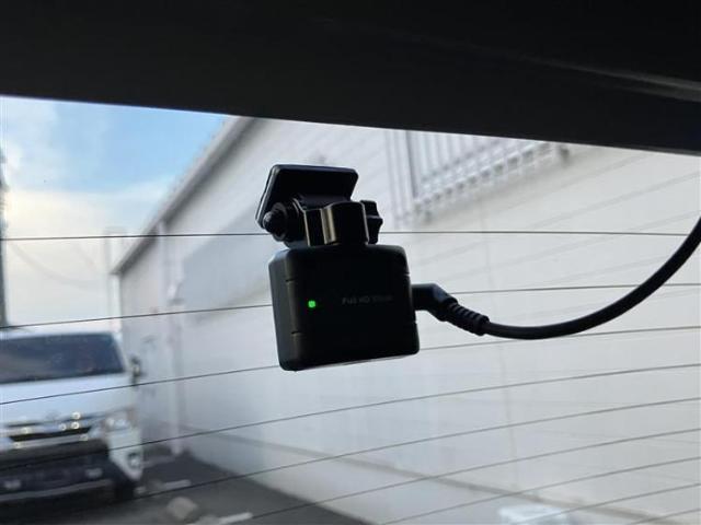 こちらのお車はいかがでしょうか？少しでも気になっていただけましたら是非お問い合わせください！さらにお車の詳細をお送りいたします！