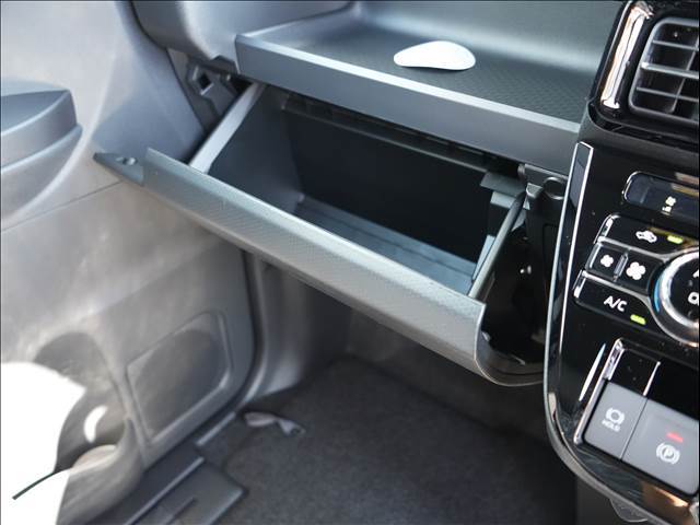 アベカツ自動車ならお車を見て、触って、乗って選ぶことが出来るのでお気に入りのお車がきっと見つかるはずです☆