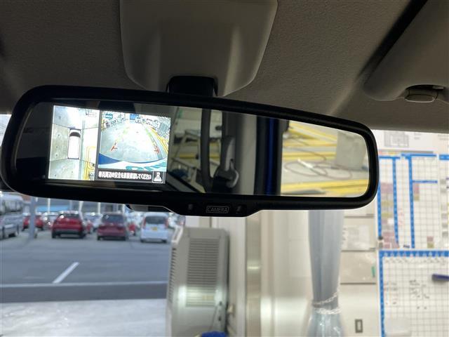 【バックミラー】大きくて見やすいので、後方を見るときも安心です！