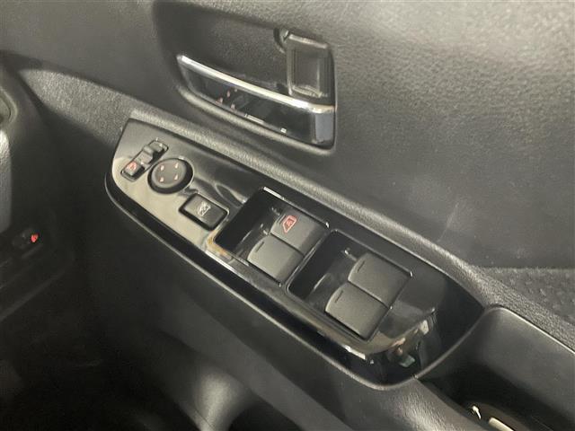 【窓操作部】軽い力で、窓を開けたり閉めたりすることができます！掲載箇所以外にご希望の写真がございましたら、お気軽にお問い合わせ下さい！メールや郵送でお送りさせていただきます。