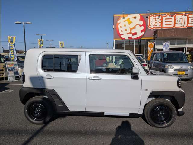 軽自動車のなかで中型のワゴンタイプなので「走り良し」、「人が乗っても良し」、「荷物を積んでも良しのバランスのとれたお車です！