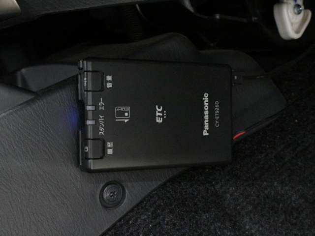 【ETC車載器】高速道路の乗り降りが楽ちんに♪高速道路の乗り降りが楽ちんに♪いちいち料金所で止まるわずらわしさから解放されます！