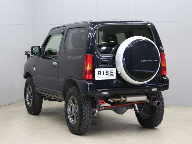 モーターファーム前後ショートバンパー＆スキッドプレート　APIOショックアブソーバー＆20mmアップスプリング　モンスタースポーツマフラー　M/Tタイヤ　ディスプレイオーディオ　デジタルミラー　ETC