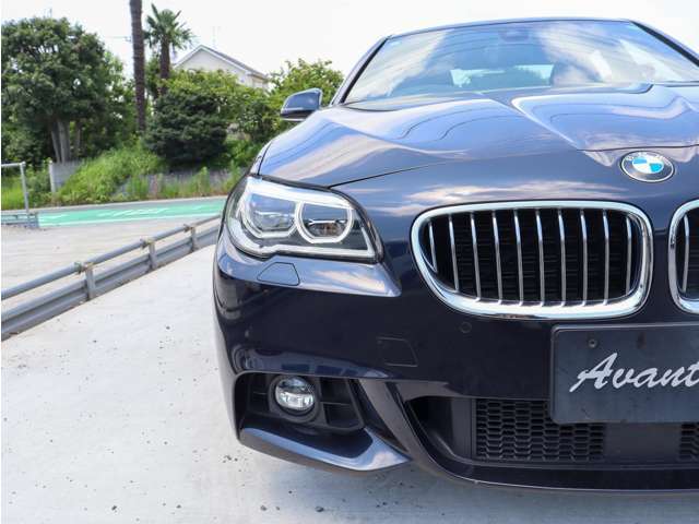 輸入車が初めてという方にも安心してお買い求め頂けるよう修復歴無し・実走行車・正規ディーラー車を厳選して仕入れております。