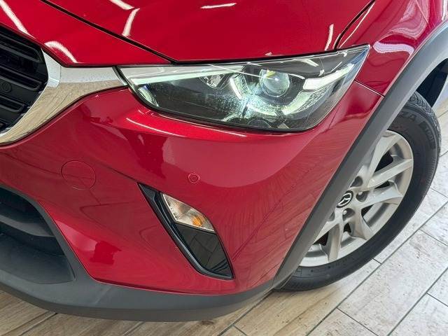 【LEDヘッドライト】です。現在主流のヘッドライトで明るいので視認性が良く安全です。明るさとかっこよさをお楽しみください。