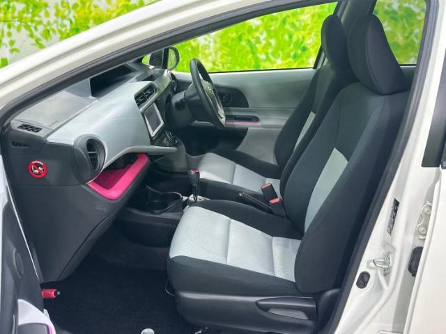 WECARSでは各商談席に大型モニターをご用意しております！見やすい大画面でゆったりと全国の在庫をご覧いただけます！是非ご来店お待ちしております！