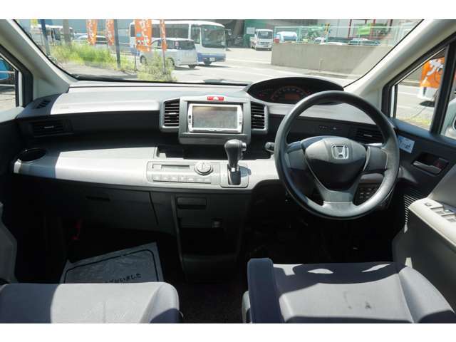 カミゼンオートセンターでは徹底的に地域価格を調査しております。車両状態/プライスには創業以来の自信がございます。