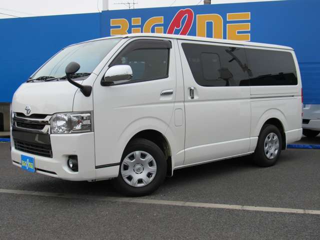 ☆格安にて当社指定民間車検工場にて整備を行います。もちろんプロの整備士が細部までチェックしますので、納車後の安心ドライブをお約束致します。