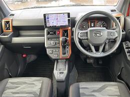 ナビ(型式)CD/DVD/USB/BT/フルセグTVがお楽しみいただけます！