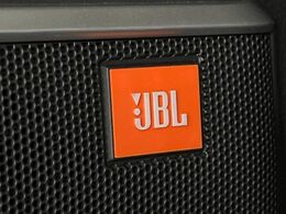 【JBLサウンドシステム付き純正ナビ】充実のナビ機能はもちろん、高度なチューニング能力が搭載されており、高音質な音楽をお楽しみいただけます♪