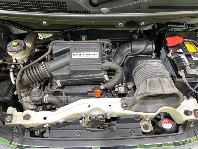 親切・丁寧な専門メカニックスタッフが応対！・車検・点検整備・事故等の修理などアフターサービスも安心。お車のカスタマイズもネクステージのサービススタッフまでご相談ください！