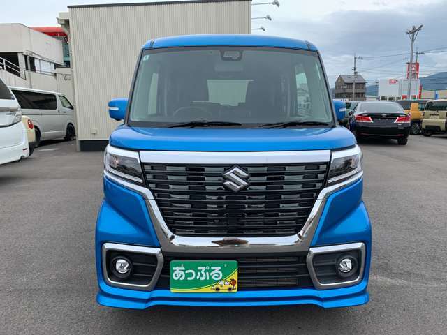 お車の車検・オイル交換・修理・鈑金塗装・ガラス修理・デントリペア・ボディコーティングなども幅広く対応しております。その際は無料で代車を貸し出し致します。車の事は何でもお任せください！