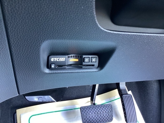 ★ETC搭載★お出かけには今や欠かせなくなってきましたETC装備で、高速道路の利用もスマートに！料金所もスイスイ通過⇒快適ドライブにかかせないアイテムです