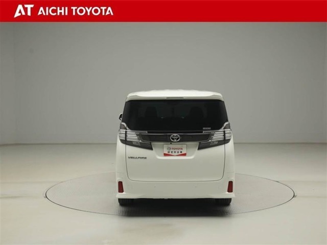 『TOYOTA認定中古車』は「まるごとクリーニング」で綺麗な内外装、「車両検査証」はプロによるチェック、買ってからも安心の「ロングラン保証」、3つの安心安全を標準装備したトヨタのブランドU-Carです