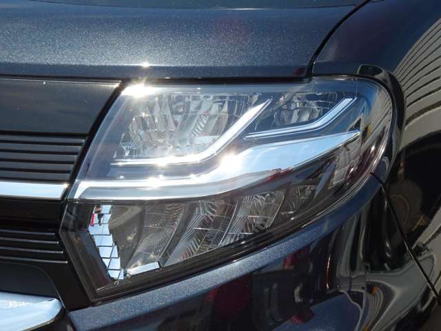 ☆陸運局指定整備工場様にて、納車点検整備または車検整備を行ってから納車させて頂きます