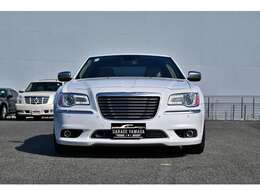 全国へのご納車も承ります！大切なお車をご自宅までしっかりとお届けいたしますので、遠方の方でも安心してお任せください！陸送費などの詳細はお気軽にお問合せ下さい！