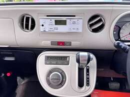 【　オートエアコン　】車内温度を感知して自動で温度調整をしてくれるのでいつでも快適な車内空間を創り上げます！