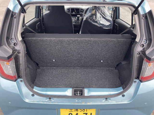 「当社のおすすめオプション」　ナビゲーション2018年モデル以降　￥24.800～　中古ナビか選べご予算に合わせてご提案させて頂きます！