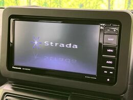 【ナビゲーション】目的地までしっかり案内してくれる使いやすいナビ。Bluetooth接続すればお持ちのスマホやMP3プレイヤーの音楽を再生可能！毎日の運転がさらに楽しくなります！！