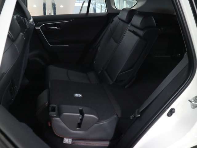 クルマ選びはケーユー♪ケーユーで♪この時期にお買い得な1台を是非♪お客様のお車をプロの見立てでより良い1台をプロデュースします！