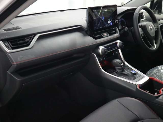 ご家族、また、ご友人とともに、皆さんでぜひ展示場へお越しください。お楽しみいただける自信があります。ご来店、心よりお待ち申し上げます。