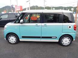 両側パワースライドドア