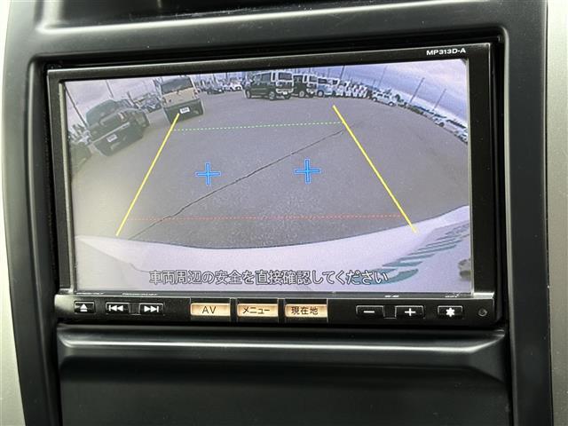 せっかく見つけたお気に入りの1台を遠いからとあきらめてほしくない！遠方でも陸送納車承れます。