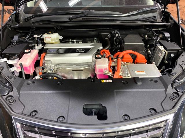 親切・丁寧な専門メカニックスタッフが応対！・車検・点検整備・事故等の修理などアフターサービスも安心。お車のカスタマイズもネクステージのサービススタッフまでご相談ください！