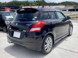 グループ総在庫台数100台以上！ぜひお気に入りのお車を見つけてくださいね☆