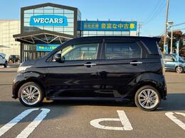 WECARSの在庫ページをご覧いただき誠にありがとうございます！WECARSは「お客様第一」をモットーにお客様のカーライフを全力でサポートいたします！