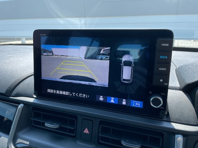 画質もキレイなバックモニター！車庫入れが苦手な方も運転が好きになるはず♪