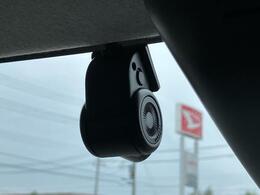 中古車にこそボディーコーティングおすすめです！汚れがつきにくく、洗車のお手入れが楽々！保証も付いて安心です！※スタッフまでお気軽にお問い合わせください。