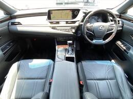 ユーパークグループ全店舗AM9：30～PM7：00まで営業となります。気になるお車がございましたらお気軽にお立ち寄りください。お客様にお気に召して頂ける一台があると思います。ご来店お待ちしております！