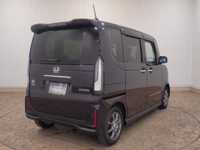 仕入れた車は隅々までチェックを行い、安全の確認を致します！不具合のあるものは、きちんと整備を行い、安全な状態で納車させて頂いてます☆