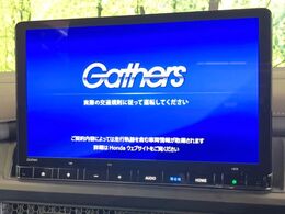 【大画面ナビ】人気の大型11インチナビを装備。存在感のある大画面はインパクト大！ナビ利用時のマップ表示は見やすく、テレビやDVDは臨場感がアップ！いつものドライブがグッと楽しくなります♪