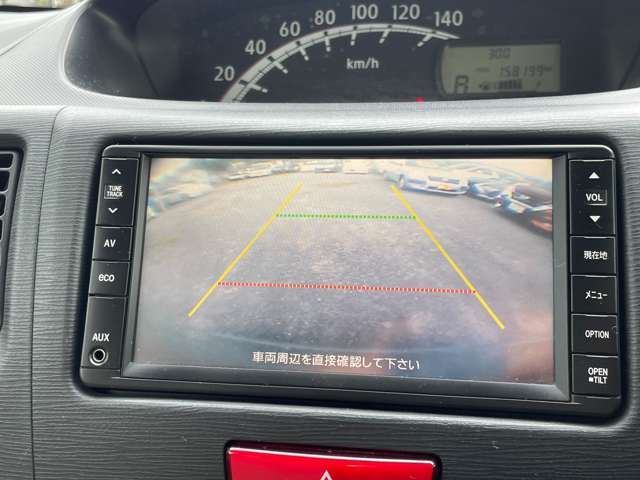 バックカメラで苦手な駐車も楽々です☆