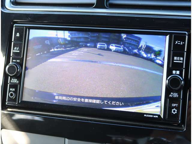 純正7インチナビ　バックカメラ　フルセグTV　CD　DVD　Bluetooth