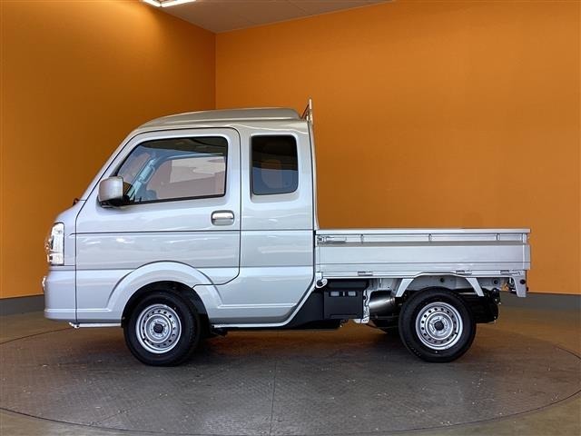 リリイです キャリイ 660 スーパーキャリイ Xリミテッド 3方開 4WD 新車