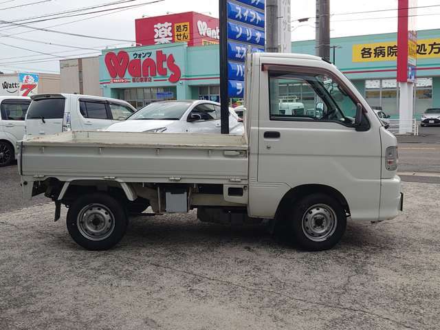 遠方の方もOKです！！全国へ陸送納車出来ます！！是非お気軽にご相談下さい☆皆様のご連絡・ご来店をスタッフ一同心よりお待ちしております。