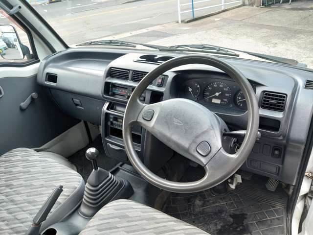 カーライフをトータルサポート致します♪新車・中古車販売・車検、点検・修理、板金塗装、自動車保険等お任せください☆