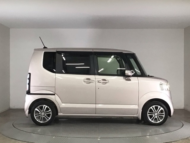 お客様ひとりひとりに合わせてお見積もりをお出ししております。ご要望があればお気軽にスタッフまでお問い合わせください。
