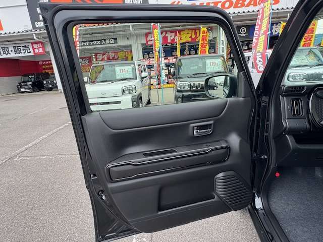 オートバックスカーズ入善は、総額表示店です。総額には納車時の車検・整備・保証費用も含まれており安心してお乗りいただけます。詳細はお気軽にお問合せください。無料電話【0078-6002-674666】ご利用ください。