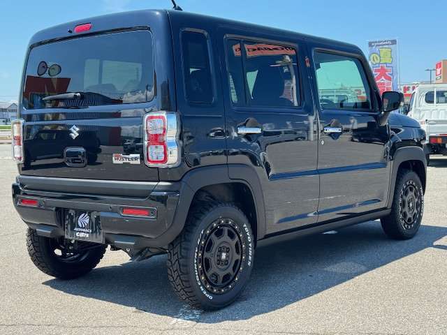 今のお車の買取・下取もお任せください。業界騒然！特許取得の買取システムで、買取時の見積もり書をお渡しします。口頭などでの駆け引きはいたしません。買取もぜひオートバックスカーズ入善にお任せください。