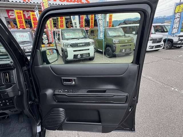 当店の販売車両は、全車保証付き♪せっかく購入した車に、万が一の故障が発生してもしっかり保証いたします。新車・登録（届出）済未使用車は、安心のメーカー保証が付帯いたします。保証料はお支払総額に含まれます