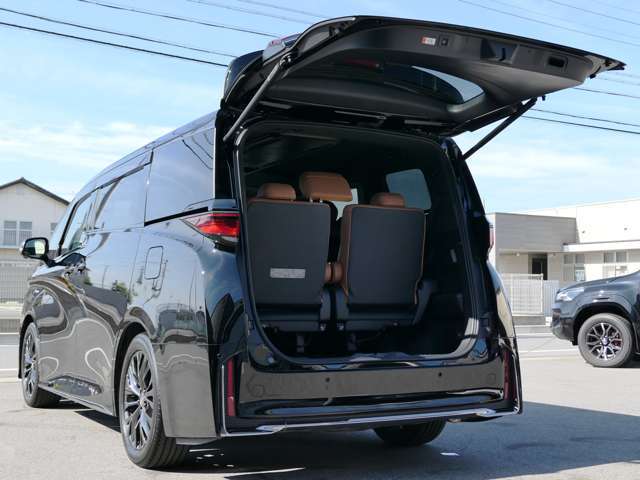 掲載車両以外にも対応可能です！ご希望のボディカラー、グレード、オプション等をお聞かせ下さい！お問い合わせお待ちしております。ご来店時には、お電話にてご連絡頂きますとスムーズにご対応させていただけます！
