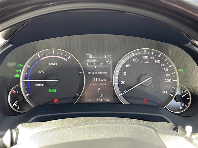 メーターまわりも鮮やかに照らし出され、デザイン、安全性ともにバッチリですね♪