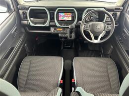 【インパネ全体】全方位で視界が広く、高い目線で運転もしやすいです！