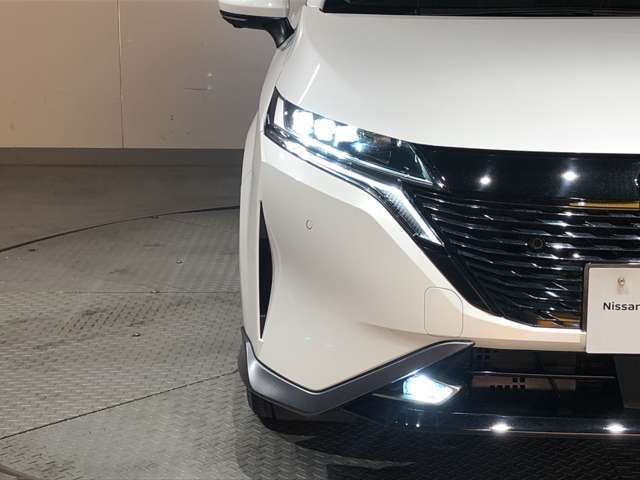 夜道を明るく照らしてくれるLEDヘッドライト☆フォグランプ付☆