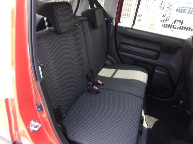 ご購入後も安心　全車保証付のお車を取り揃えております！お車を見て触って比べて頂けます。